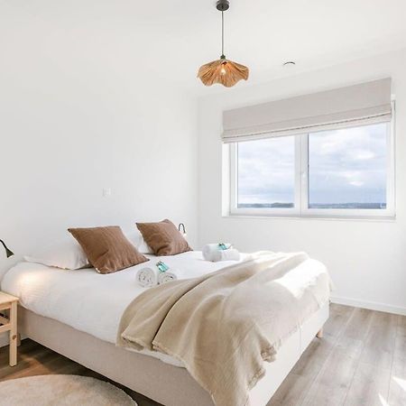Huswell - Lovely New Apartment At The Harbor + Parking Bruges Exterior photo