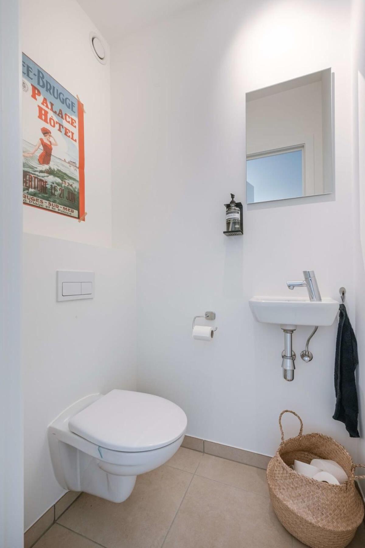 Huswell - Lovely New Apartment At The Harbor + Parking Bruges Exterior photo